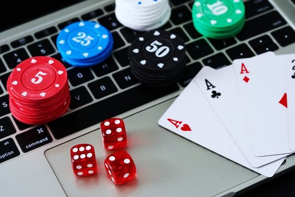 game 230 Buffalo King slot hamari lobby mein live hai